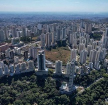 Como é morar no bairro Vila da Serra em Nova Lima?