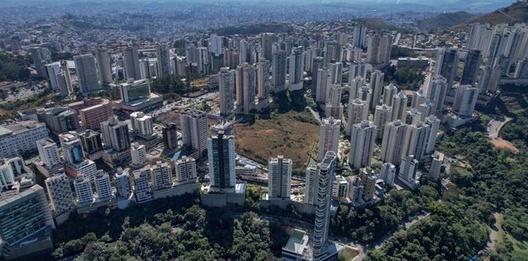 Como é morar no bairro Vila da Serra em Nova Lima?